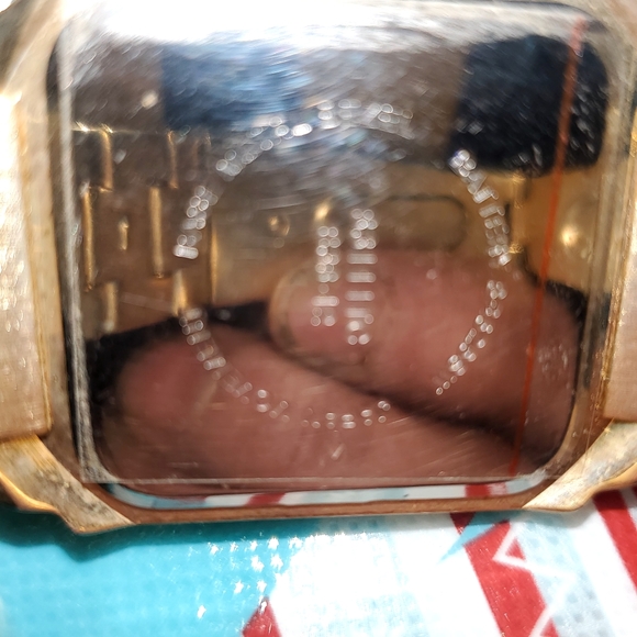 Gold Square Dial Watch - Picture 8 of 13